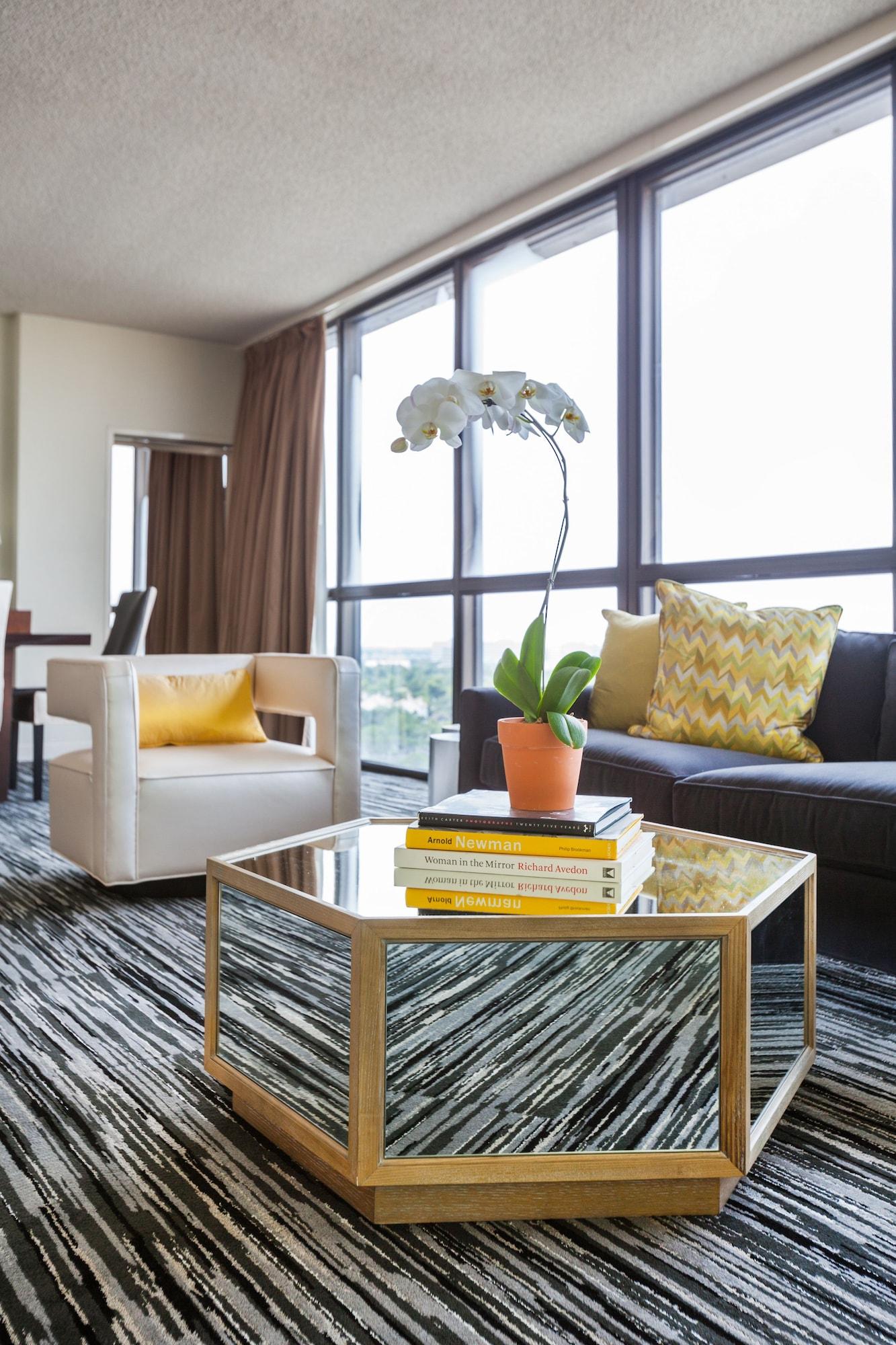 Hotel Derek Galleria